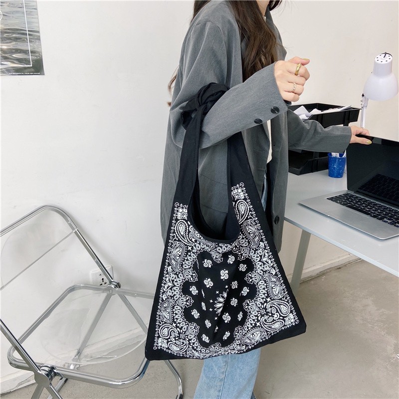 Túi Vải Tote Họa Tiết Bandana SGES Unisex