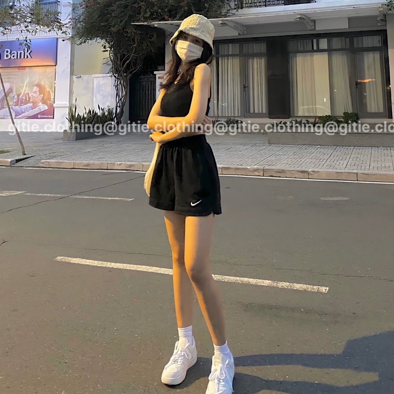 Set áo croptop ba lỗ + quần short ngắn (có dây rút), có ảnh thật cận vải