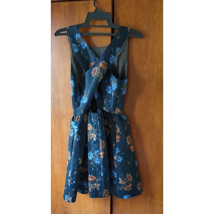 Đầm Zara Authentic Chéo Lưng sz S, new 99%