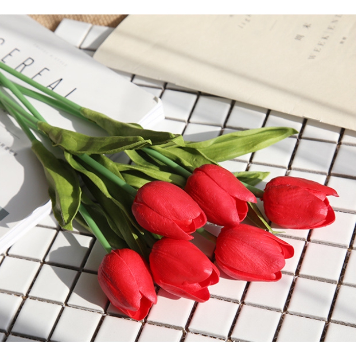 Bộ 10 bông hoa tulip giả thiết kế trang trí nhà cửa phòng khách theo phong cách Châu Âu