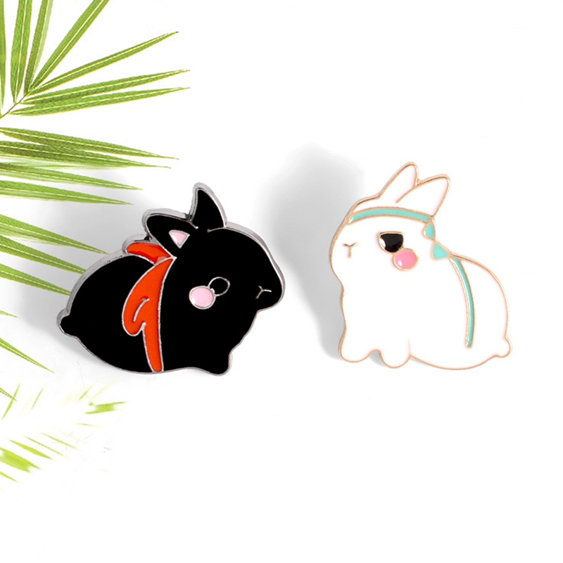 Ghim Cài Áo Hình Thỏ Trắng Đen Đáng Yêu