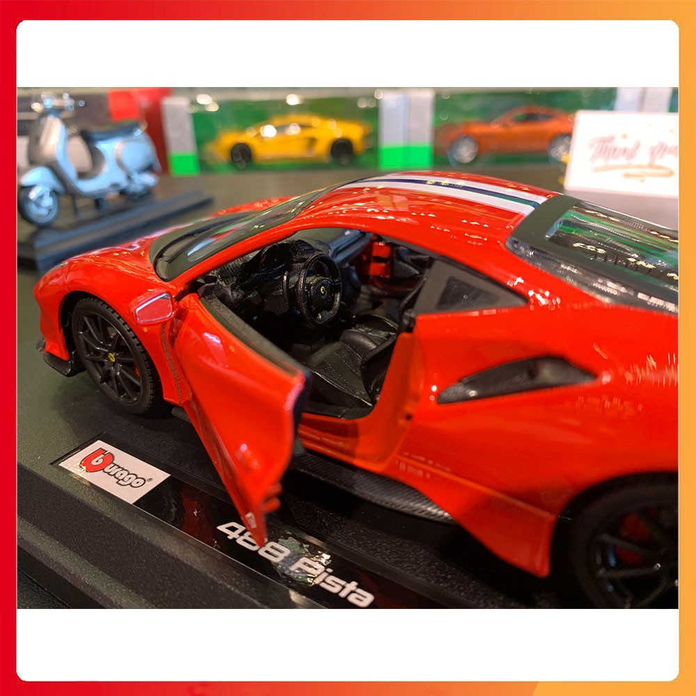 Xe mô hình Ferrari 488 Pista tỷ lệ 1:24 hãng Bburago