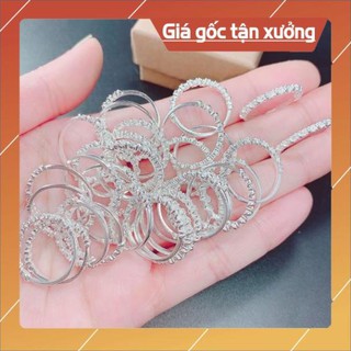 Nhẫn xoắn đính đá chuẩn bạc ta