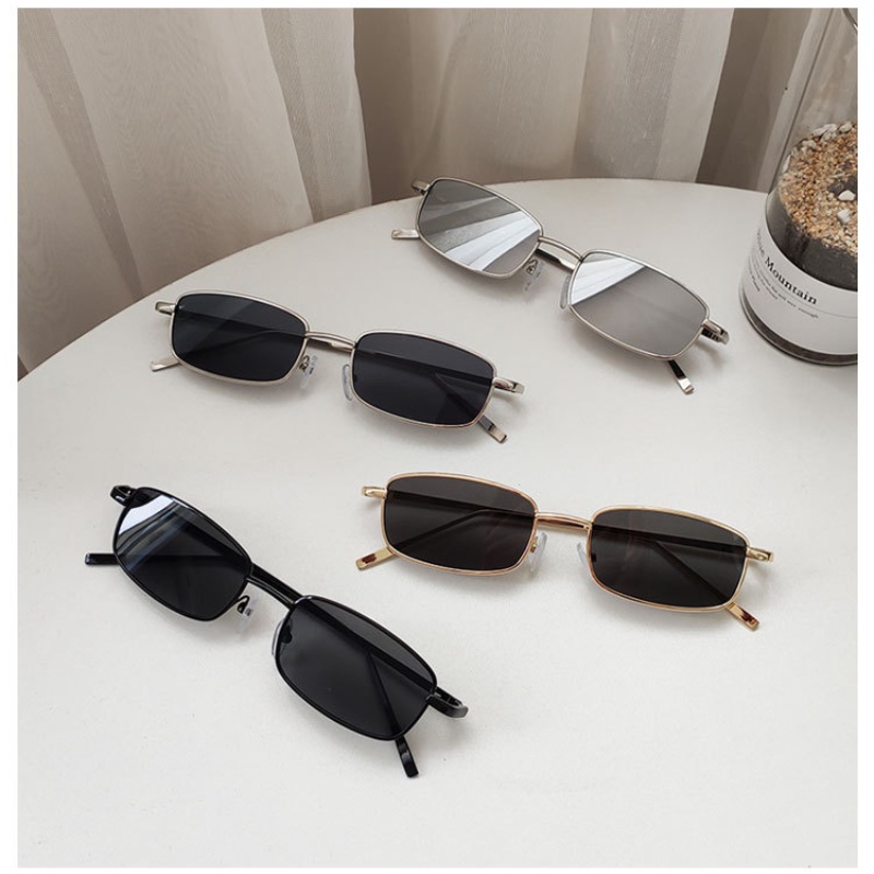 (KIQI-FASHION) COD Kính Mát Chống Tia UV Phong Cách Retro Thời Trang Cho Nữ