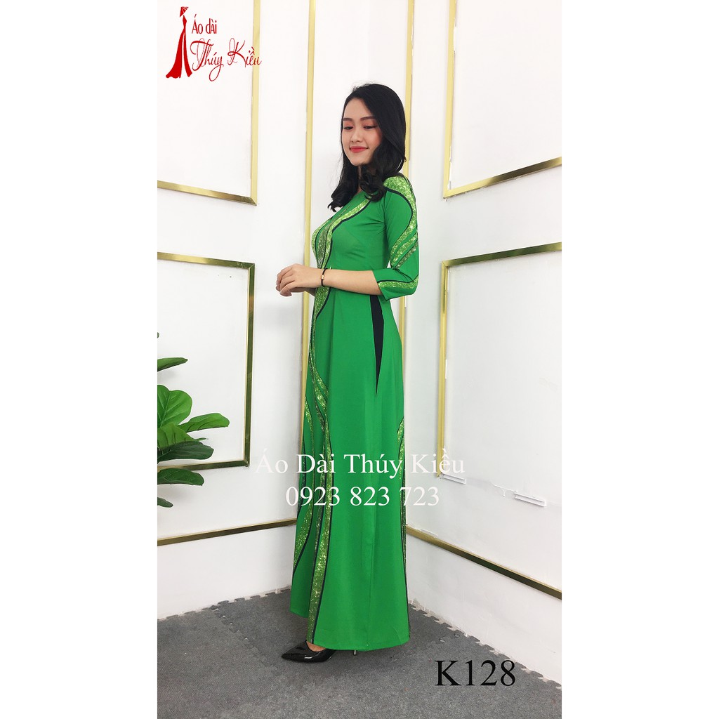 Áo dài nữ may sẵn trung niên thiết kế đẹp cách tân tết nền xanh K128 Thúy Kiều mềm mại, co giãn, áo dài giá rẻ