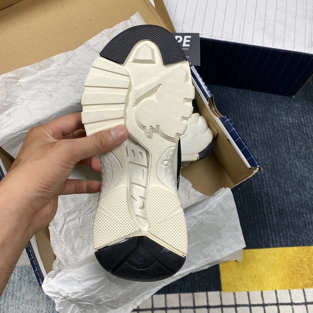 Giày sneaker MLB Chunky High Padding New York Yankees (MLB đen đế đen trắng) - HYPE Sneaker | Bản 1:1 chuẩn