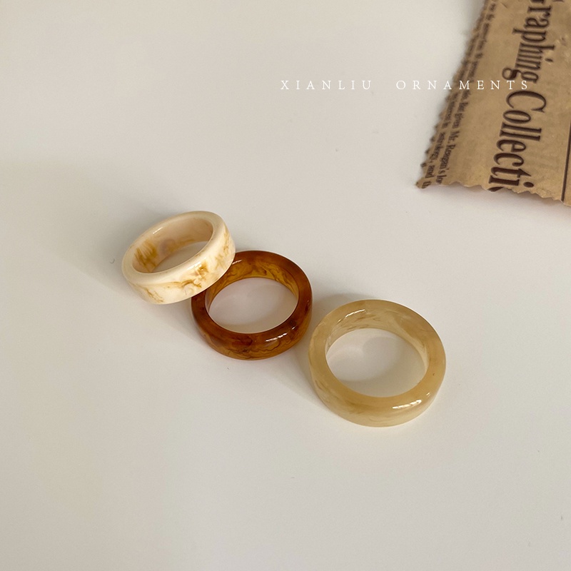 Nhẫn Nhựa Acrylic Màu Hổ Phách 17mm Phong Cách Hàn Quốc Thời Trang Cho Nữ