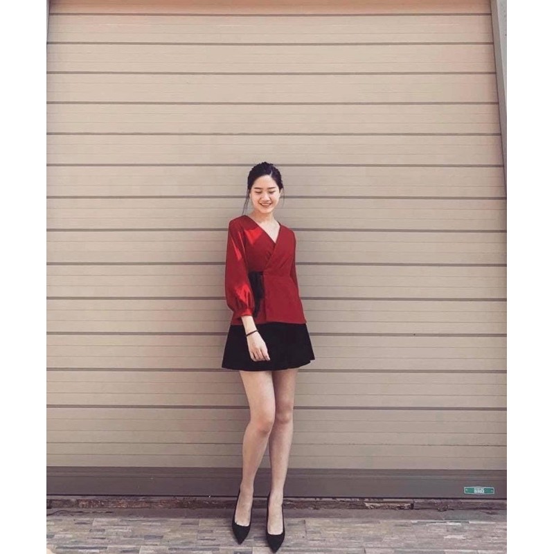 ÁO PEPLUM ĐỎ CỔ ĐẮP THẮT NƠ ĐEN