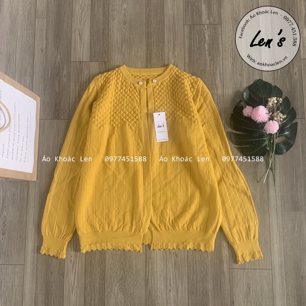 ÁO KHOÁC NHẸ NÚT NGỌC GÀI CỔ