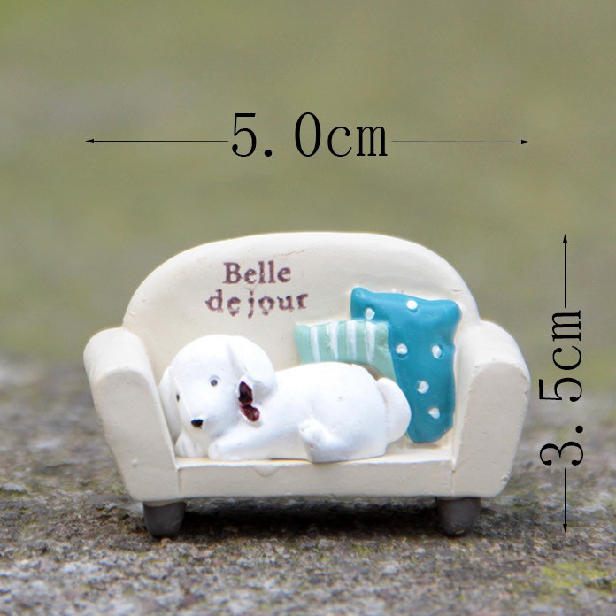 Mẫu mô hình chó trắng nằm trên sofa cỡ lớn trang trí tiểu cảnh, bonsai, DIY