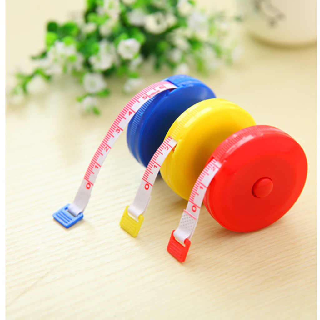 Thước dây cuộn rút nhỏ gọn tiện lợi giao màu ngẫu nhiên 01 cái