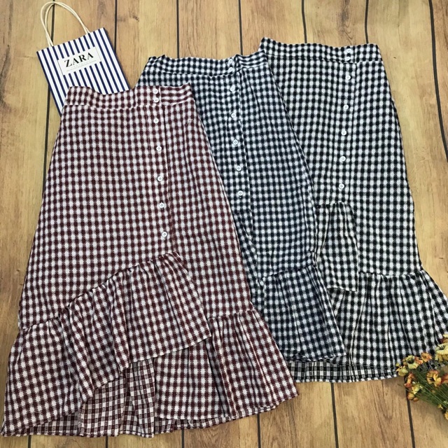 Chân váy đuôi cá kẻ caro | BigBuy360 - bigbuy360.vn