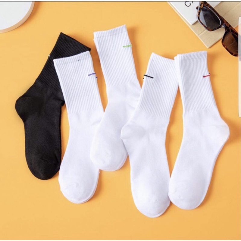 Tất nam nữ cổ cao 2 màu đen trắng phong cách đơn giản dễ thương [ Tất chữ XX ] [ MÃ A703 ]