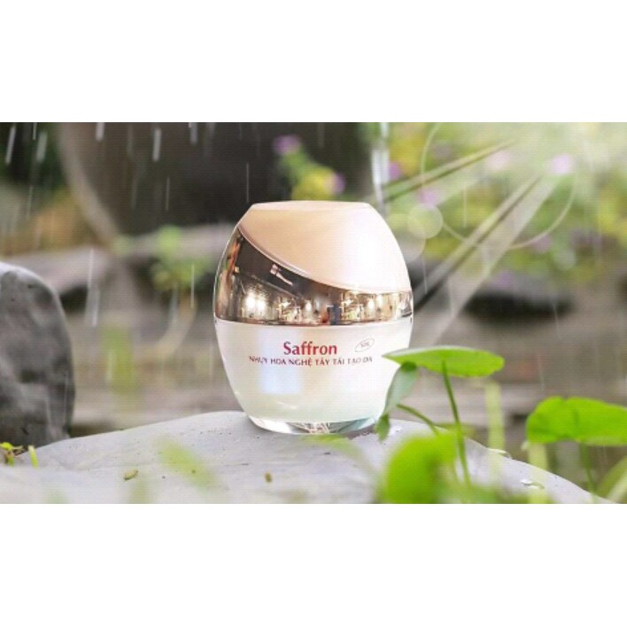 Tái tạo da từ Kem dưỡng Saffron Nano ₫470.000
