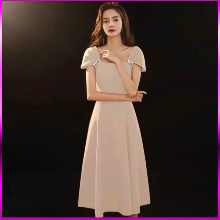 ĐẦM XÒE CỔ VUÔNG ĐÍNH NGỌC