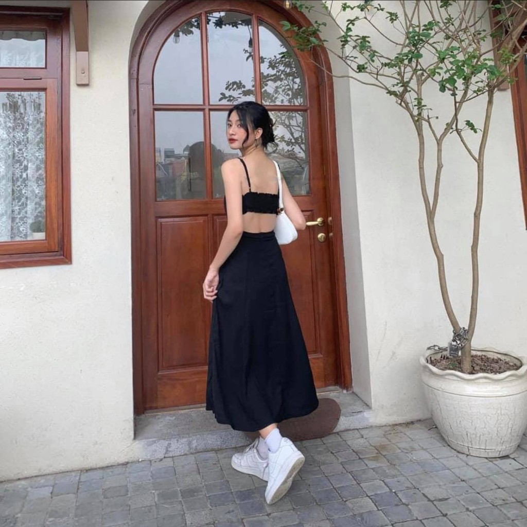 Đầm đen 2 dây booking lưng 😍 | BigBuy360 - bigbuy360.vn