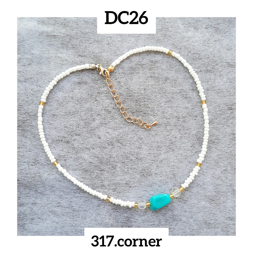 Vòng cổ / Dây chuyền hạt cườm (tone trắng) + hạt nhựa giả đá ngọc lam - DC26 - 317.corner