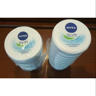 Kem dưỡng da chống nẻ body Nivea Soft 200ml