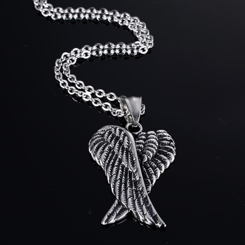 Men's Personality Necklace European and American Retro Wing Necklace
