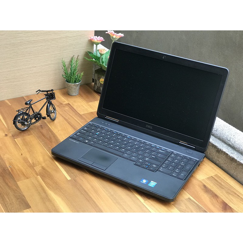 Laptop DELL Latitude E5540  i5-4300U 4Gb SSD128Gb 15.6HD máy đẹp Likenew