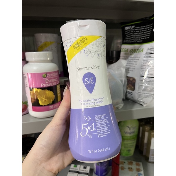 DUNG DỊCH VỆ DINH “ CÔ BÉ “ SUMMER’S EVE