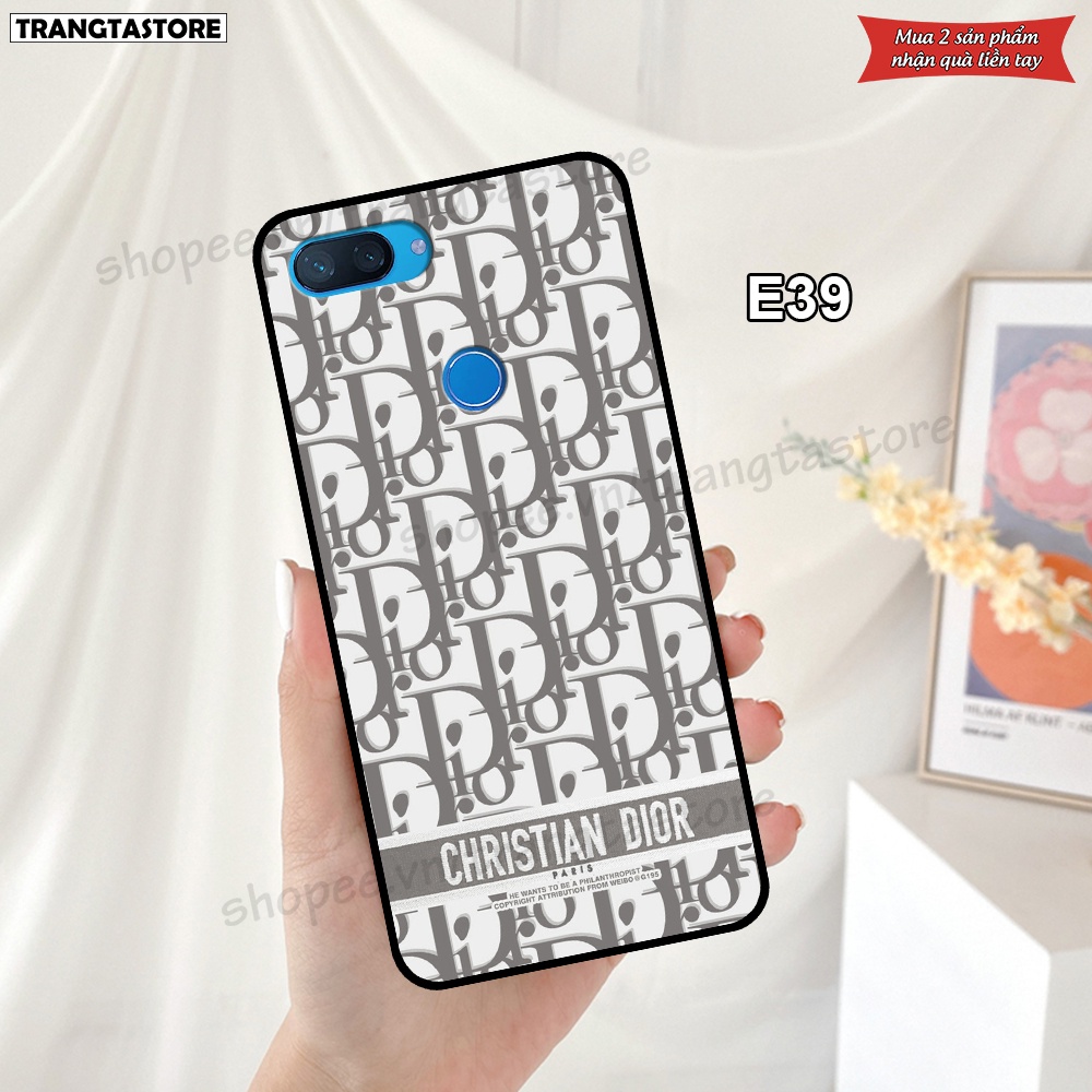 Ốp lưng Xiaomi Mi 8 Lite in hình đáng yêu - phi hành gia.