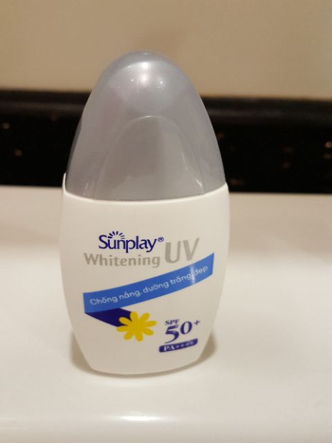 Kem chống nắng dưỡng trắng da Sunplay Whitening UV SPF50+