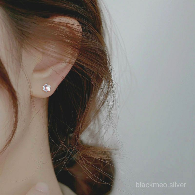 Bông tai đá moonstone nhân tạo chuôi bi bạc S925