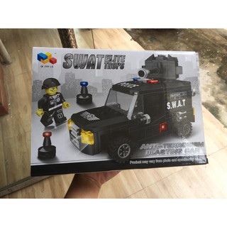 Đồ chơi lắp rắp Xe Cảnh Sát SWAT 22013