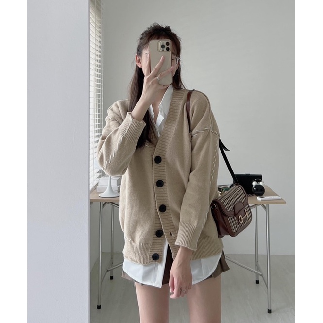 ÁO KHOÁC CADIGAN VIỀN CHỈ NỔI TAG DA NGỰC MÀU NUDE SIÊU XINH