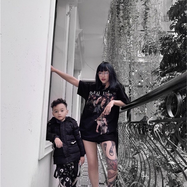 Áo Phông Ngắn Tay , Áo Thun Unisex  Form Rộng Co Giãn 4C Thấm Hút Mồ Hôi.