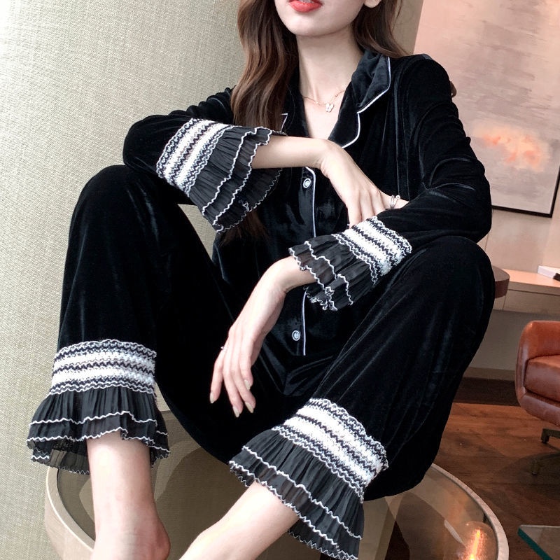 Bộ đồ ngủ tay dài chất nhung phối ren phong cách công chúa thời trang thu đông Hàn Quốc cho nữ