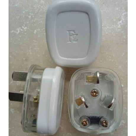 PHÍCH CẮM 3 CHÂN DẸT 16A 250V NO103