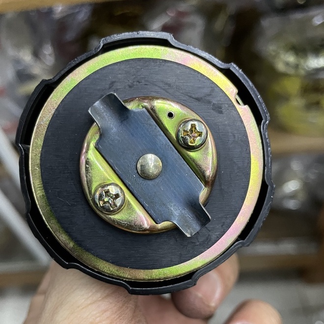 Nắp bình xăng Atila Zin hãng SYM Sài chung nhiều xe, Nắp bình xăng sym atila đời đầu