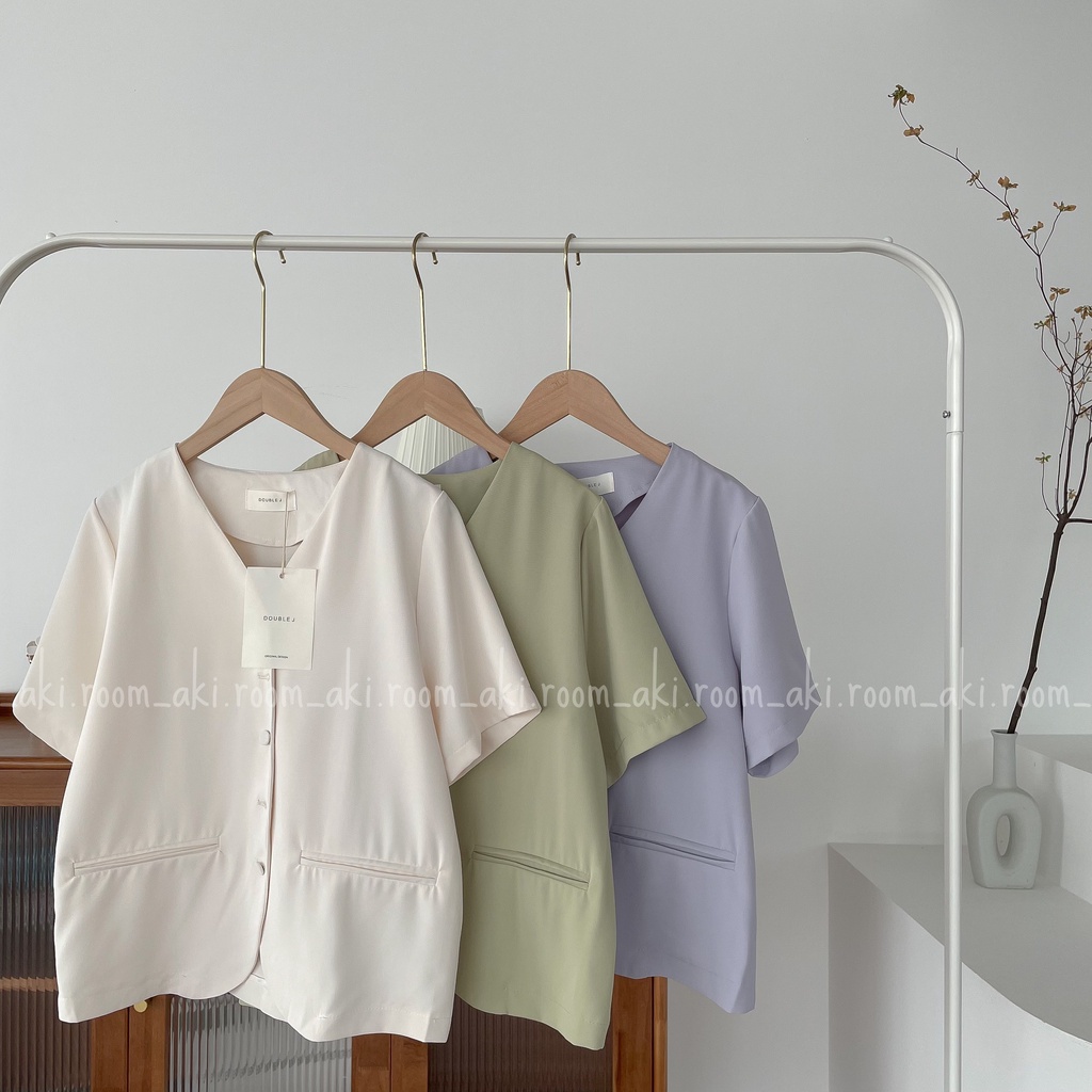 Áo blazer cộc tay một lớp cổ V cúc bọc chất mềm mát DJ 847