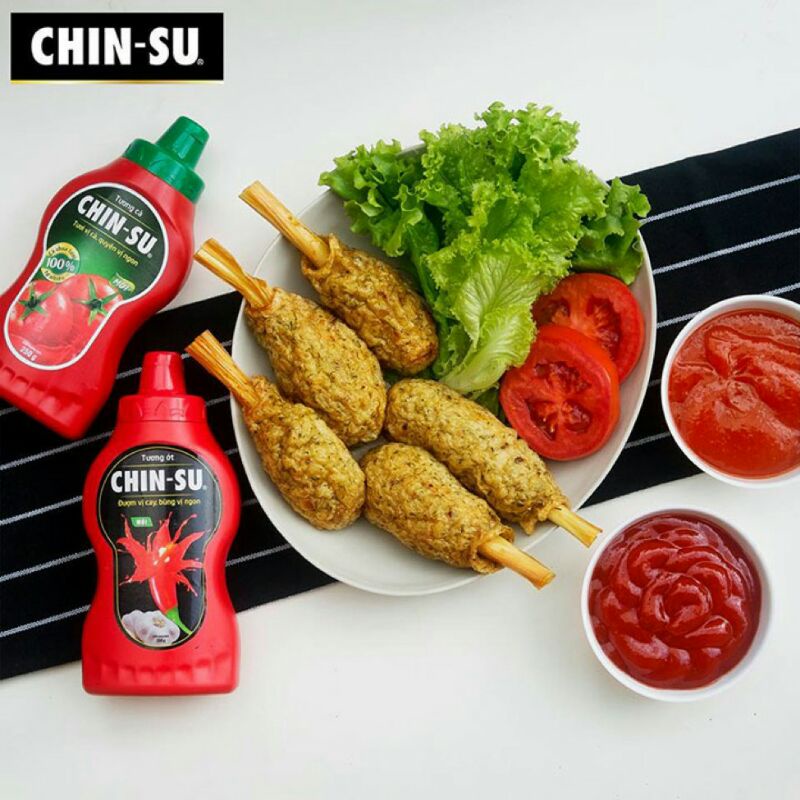1 lốc 8 chai tương ớt Chinsu loại 250g