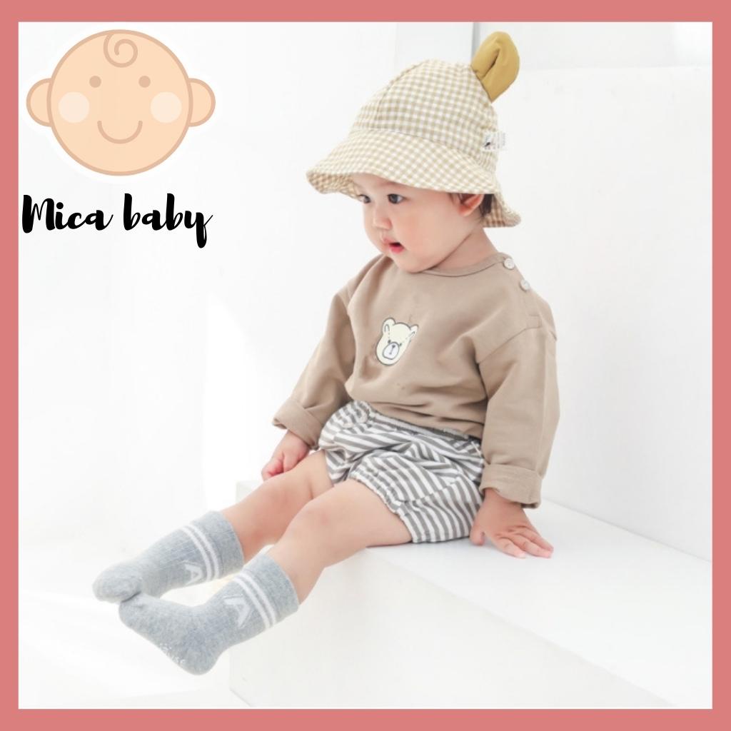 Set 3 đôi tất cao cổ chống trượt kiểu dáng thể thao cho bé Mica baby T23