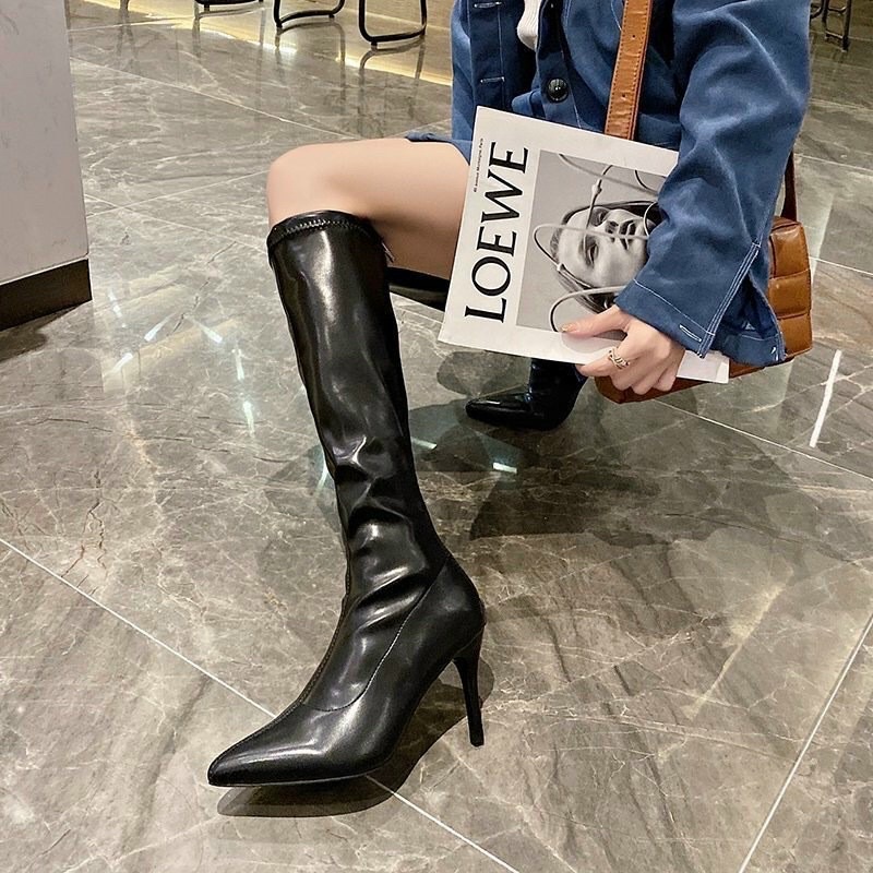 Bốt đùi gót nhọn da lì siêu phẩm hot hit