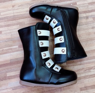 Giày boot ống bé gái-220k