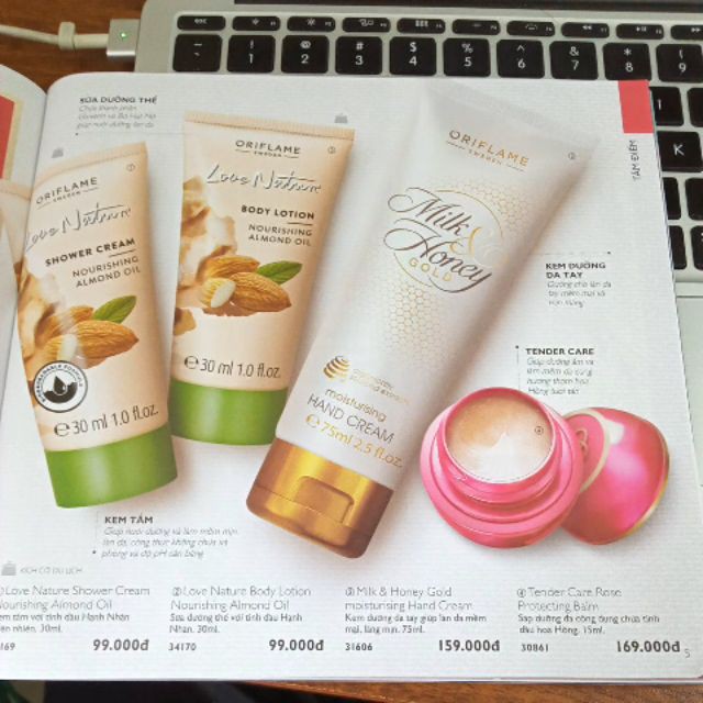 Muada2225 - Set mỹ phẩm