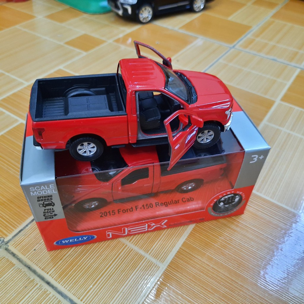 Xe ô tô mini đồ chơi trẻ em mô hình tỉ lệ 1:36 hãng welly mẫu xe Ford F-150 Regular Cab bằng kim loại mở được cửa xe
