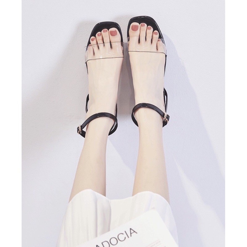 Giày sandal cao gót vuông 7p quai trong dây mảnh vòng cổ