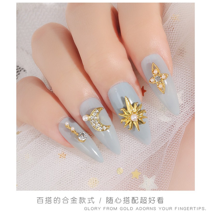 Phụ Kiện Trang Trí Ốp Điện Thoại Trong Suốt Đính Kim Cương Giả/ Ngọc Trai/ Mặt Trăng/ Hình Giọt Nước/Trái Tim Xinh Xắn