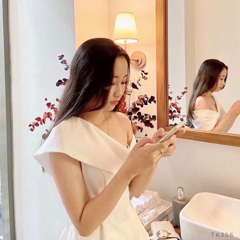 Áo thiết kế lệch vai may 2 lớp cao cấp sang chảnh