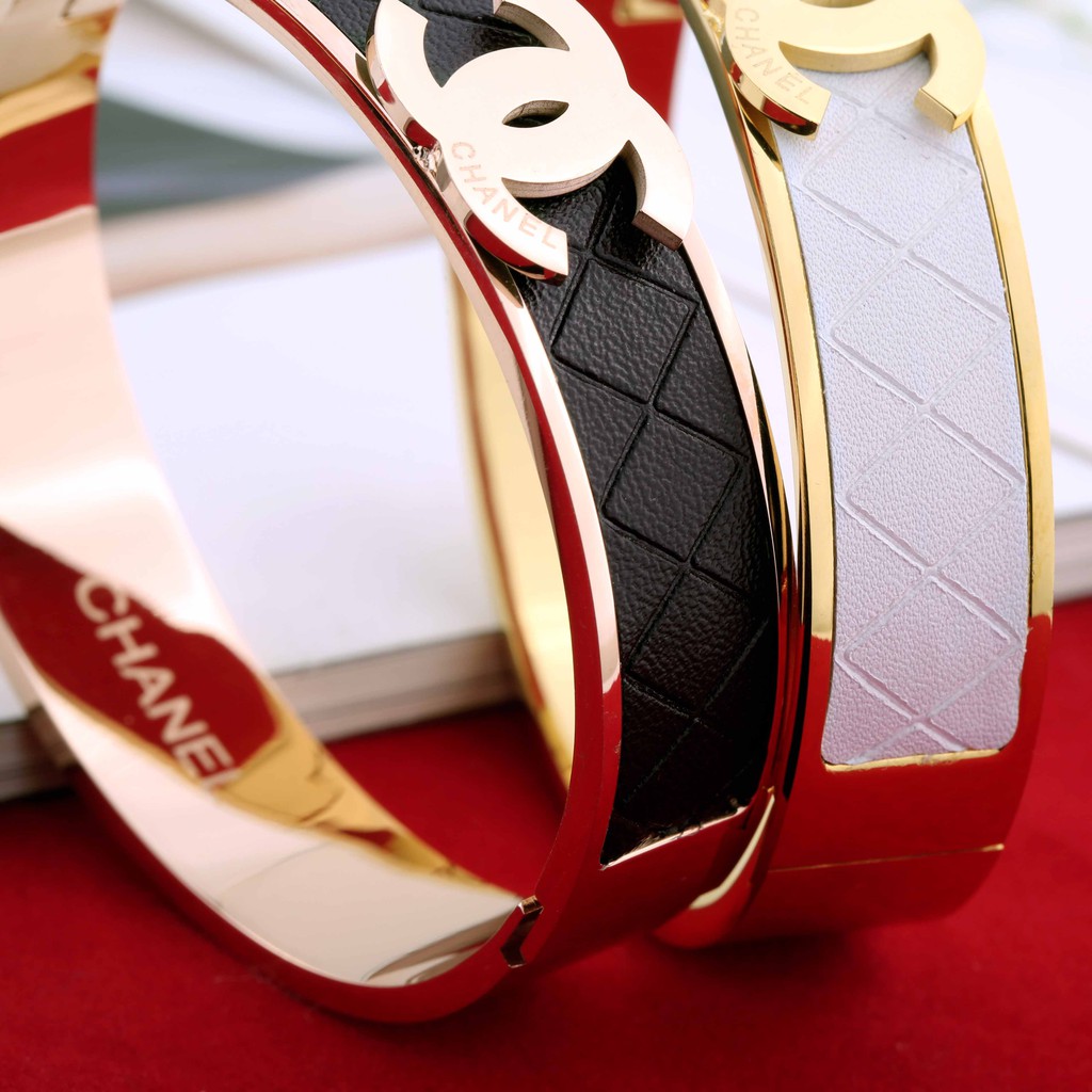 Vòng Tay Da Phối Thép Không Gỉ Mạ Vàng 18k Phong Cách Retro