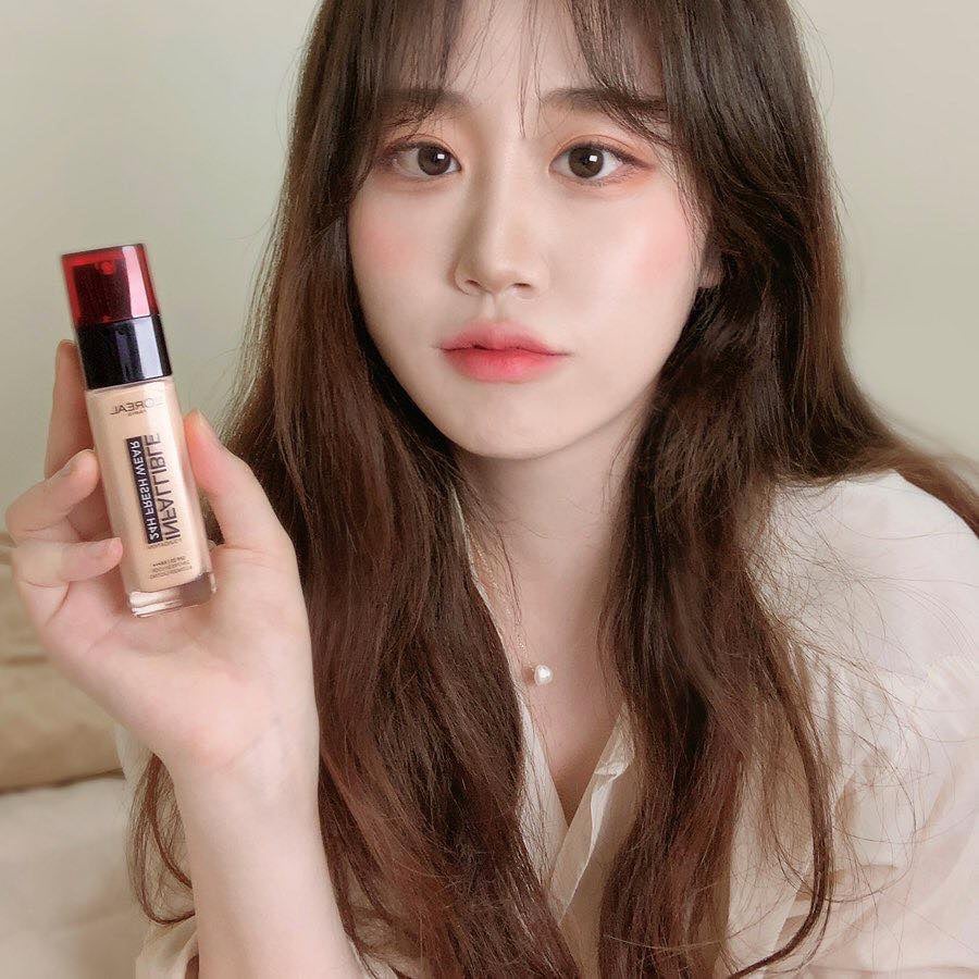 Kem nền mịn nhẹ lâu trôi L'Oreal Paris Infallible 24h Fresh Wear Liquid Foundation 30ml