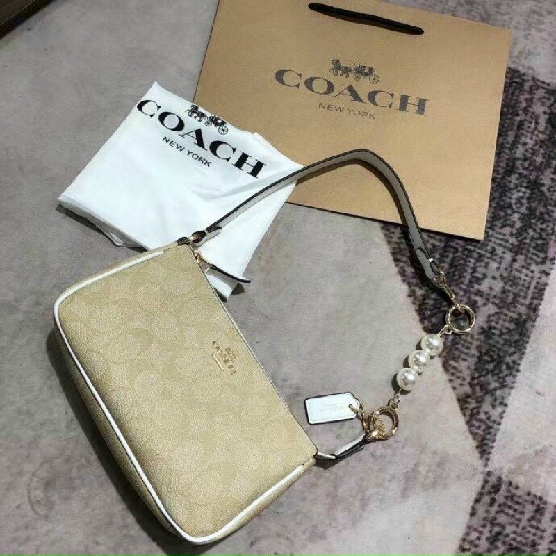 TÚI COACH NOLITA 19