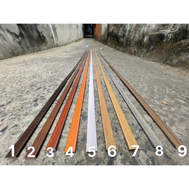 Nẹp Kết Thúc Sàn Nhựa 2,7m