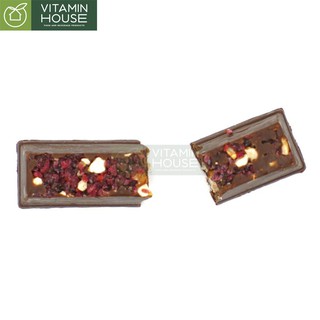 Bánh KitKat hạnh nhân