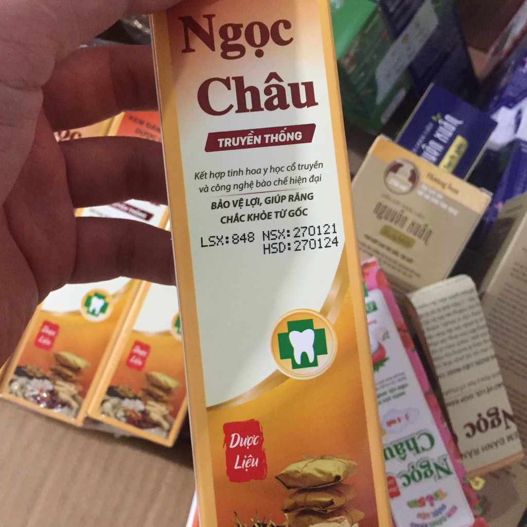 Kem đánh răng dược liệu Ngọc Châu 100g